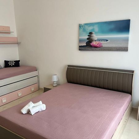 Casa Vacanza Acqua Marina Manfredonia Bagian luar foto